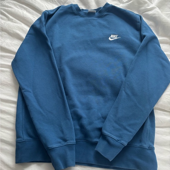 Nike Other - Nike Men's Crewneck in Deep Blue